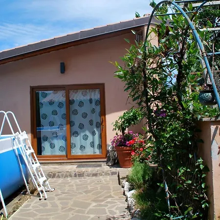 Panoramic Of Charm And Relaxation. *